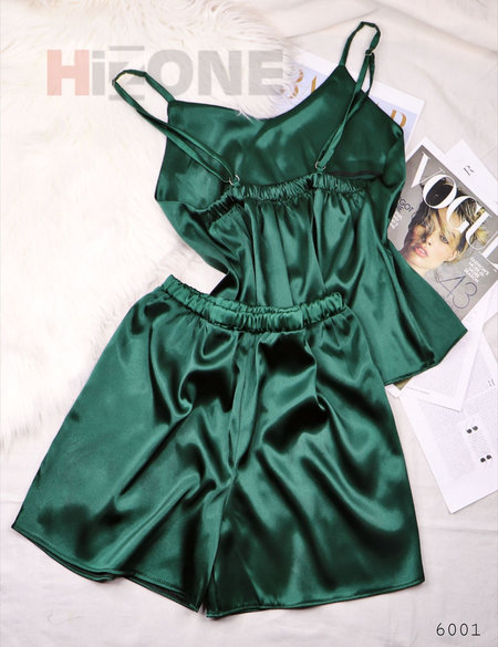 ست تاپ و شلوارک ساتن مدل ژولیت (سبز) - Image 3