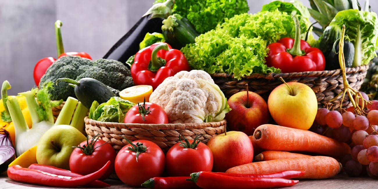 نقش میوه ها و سبزیجات در افزایش و کاهش وزن