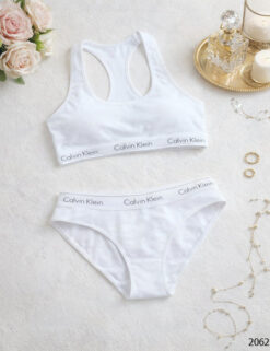 ست نیم تنه و شورت اسپرت کلوین کلین (سفید)