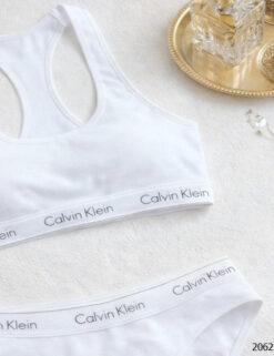 Alternative view of ست نیم تنه و شورت اسپرت کلوین کلین (سفید)