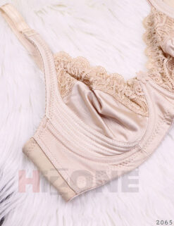 Alternative view of سوتین تک مینی مایزر،جمع کننده مدل مانکن(کرم)