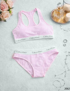 ست نیم تنه و شورت اسپرت کلوین کلین (یاسی)