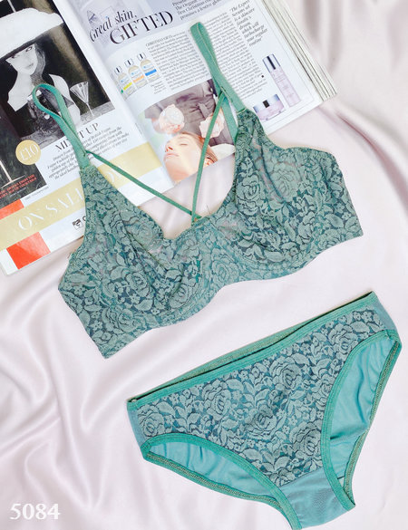 ست لباس زیر مدل روزیتا (سبز)